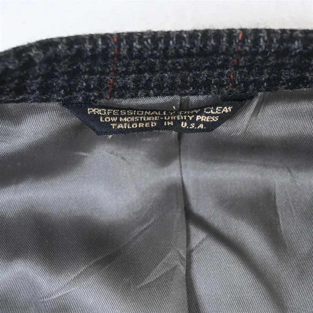 Vtg USA Made 44S Gray Check 100% Wool Tweed Mens Blazer Suit‎ Jacket Sport Coat